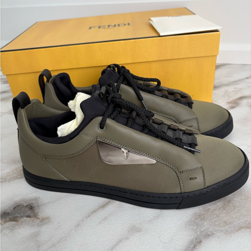 ✨ Fendi Roma Sneakers | New | Men’s 5 / Women’s 8 | Box Included - Picture 2 of 16